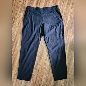 Eddie Bauer Men's Dark Navy Chinos